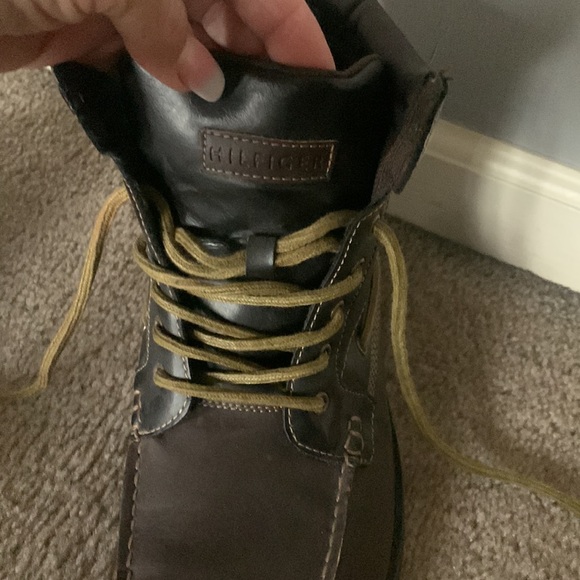 Tommy Hilfiger boots - Picture 2 of 8